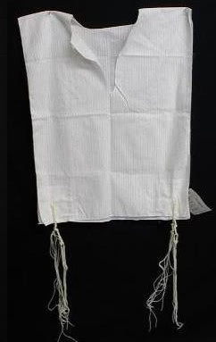 Kenesher Cotton Tzitzis Size 8