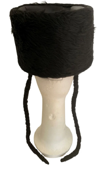 BLACK SHTREIMEL WITH PAYOS