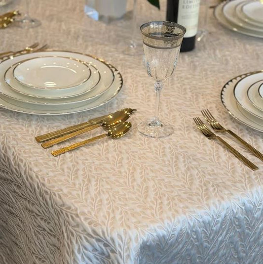 Aurelia Tablecloth 54x54