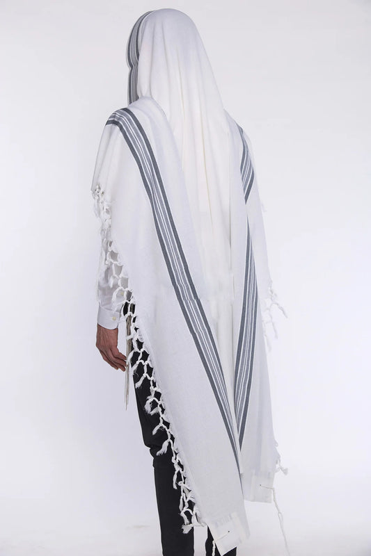 Mofet Wool Tallit - Hallel/Luxurious Weave Design: Size 70 Blue
