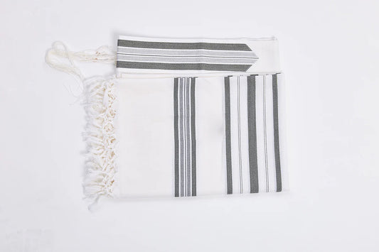 Mofet Wool Tallit - Hallel/Luxurious Weave Design: Size 70 Gray
